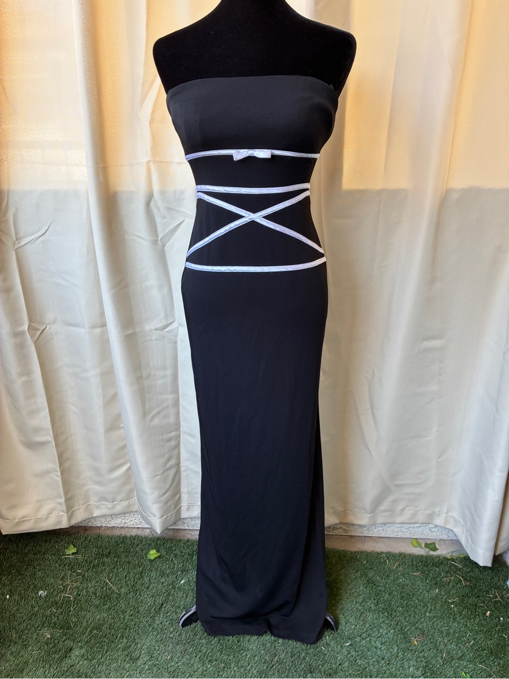 Vintage y2k Blondie Nites Black Gown with White Ribbon Detail